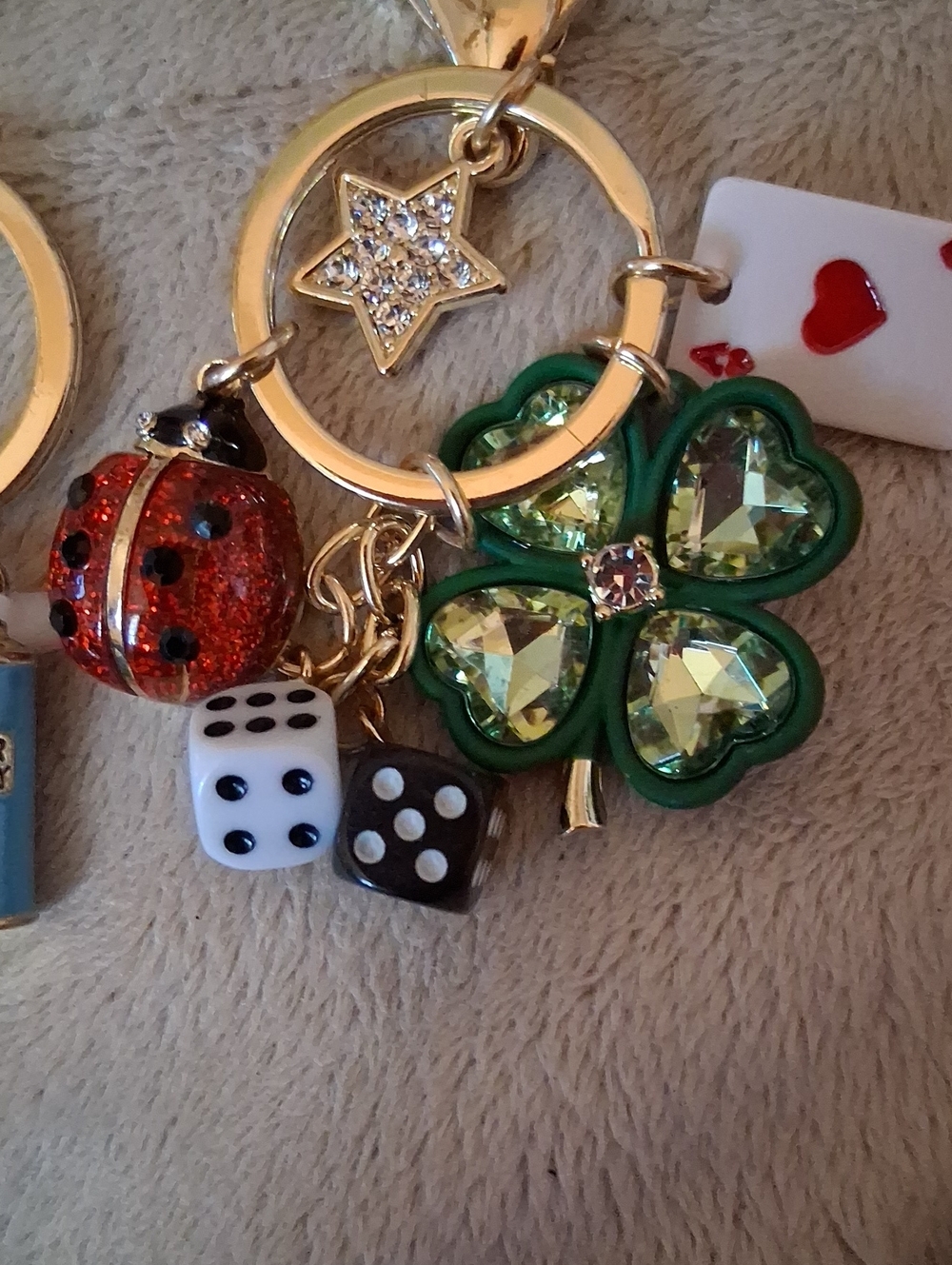 2 Cute Keychains - Picture 4 of 5